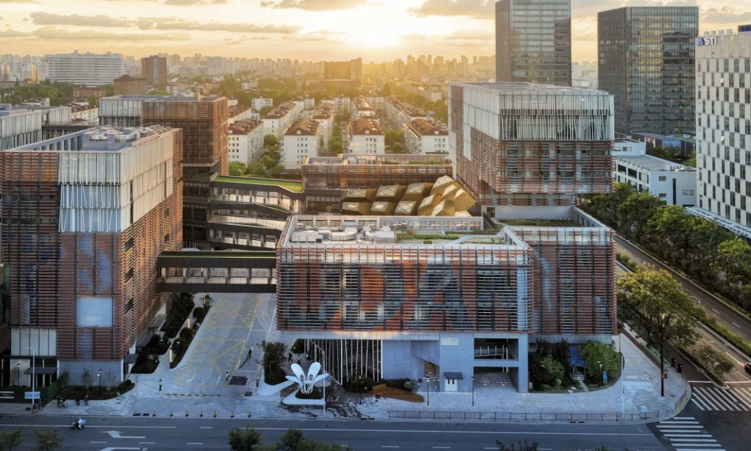 1727082765429843.png image.png